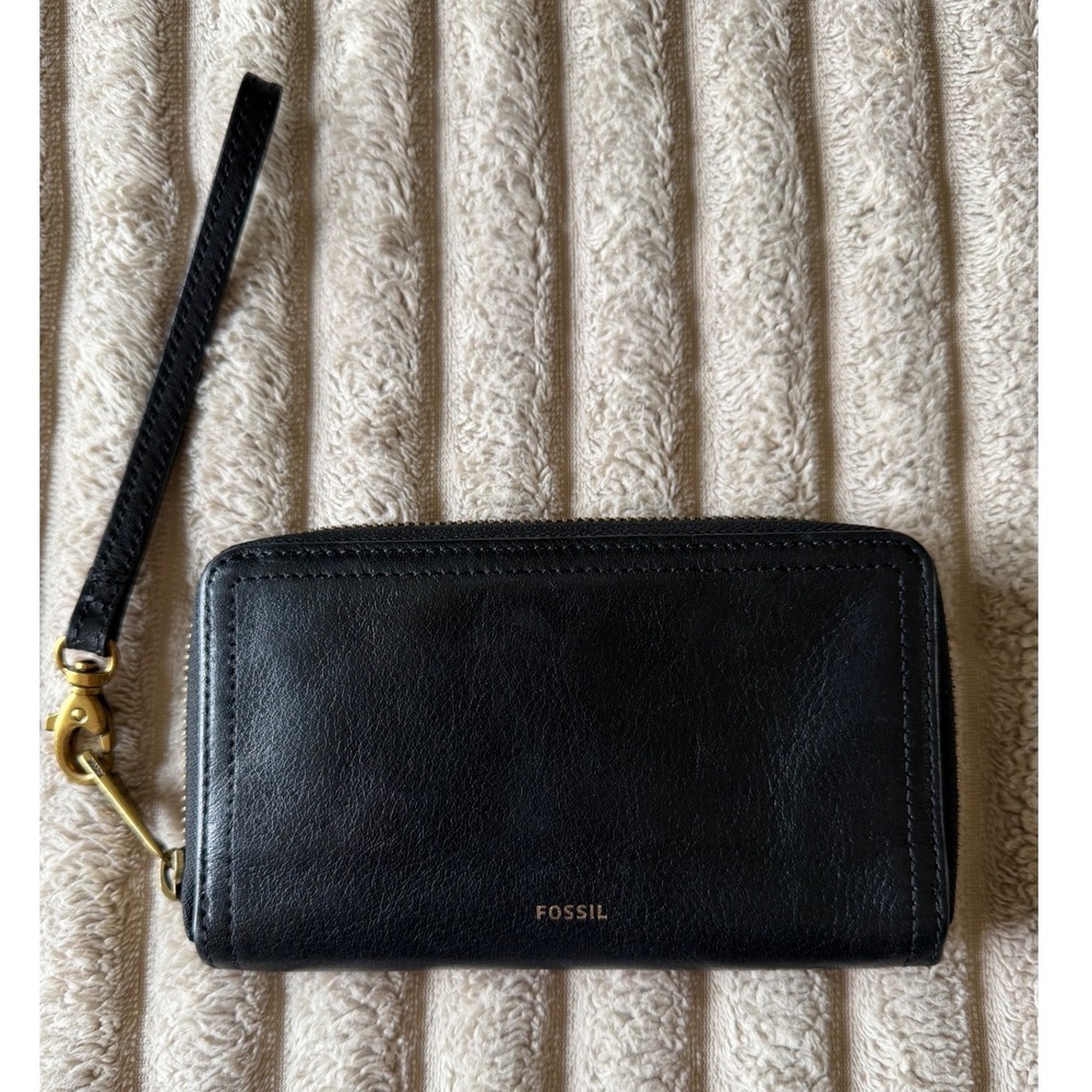 Fossil Logan RFID Medium Zip Around Wallet Black Leather SL6386001 Wristlet